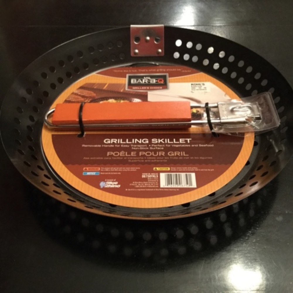 Mr. Bar-B-Q Grilling Skillet with Handle (NWT)